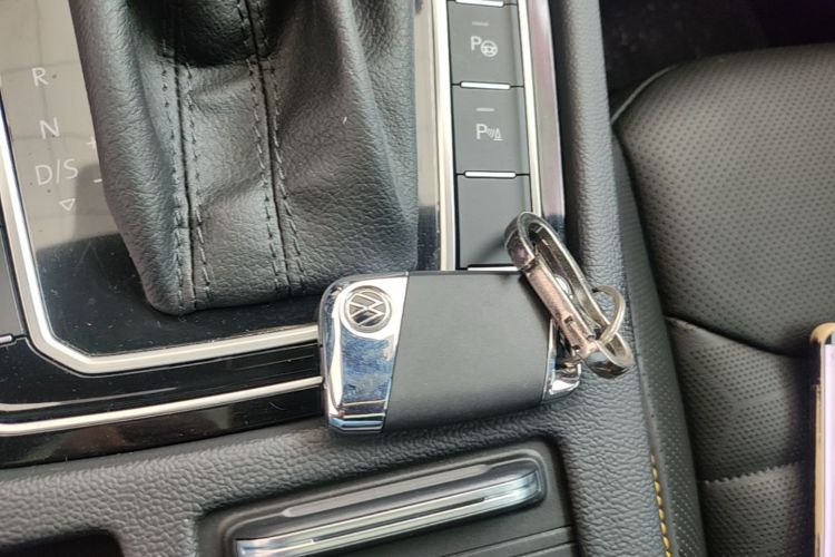 Used Volkswagen FAW-Volkswagen CC 2024 380TSI Striking Edition Vehicle Key