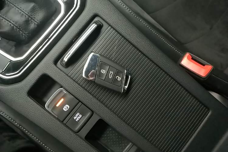 Used Volkswagen FAW-Volkswagen CC 2024 330TSI Spectacular All-inclusive Model Vehicle Key