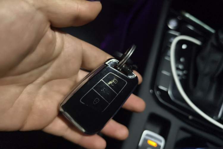 Used Volkswagen FAW-Volkswagen CC 2024 380TSI Striking Edition Vehicle Key
