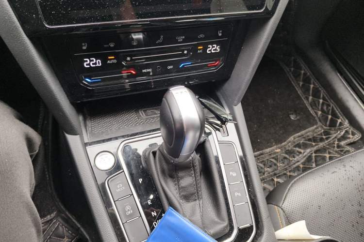 Used Volkswagen FAW-Volkswagen CC 2024 380TSI Striking Edition Vehicle Key