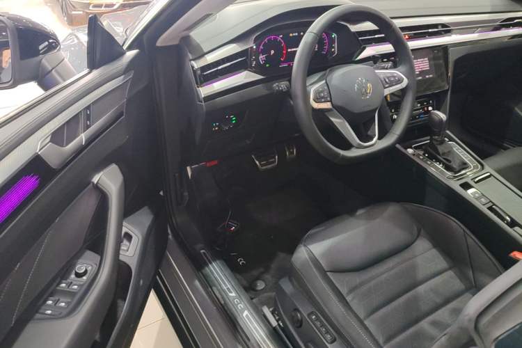 Used Volkswagen FAW-Volkswagen CC 2025 Model, Facelifted Station Wagon, 380TSI, Hunter’s Heart—Shared Edition Driver Seat