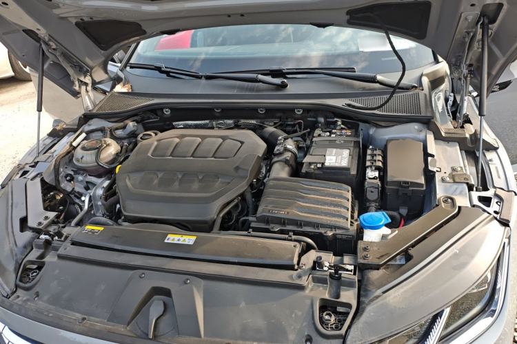 Used Volkswagen FAW-Volkswagen CC 2025 Model, Facelifted, 330TSI, Glamorous—Shared Edition Engine Bay