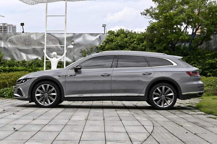 Used Volkswagen FAW-Volkswagen CC 2025 Model, Facelifted Station Wagon, 380TSI, Hunter’s Heart—Shared Edition Exterior 3