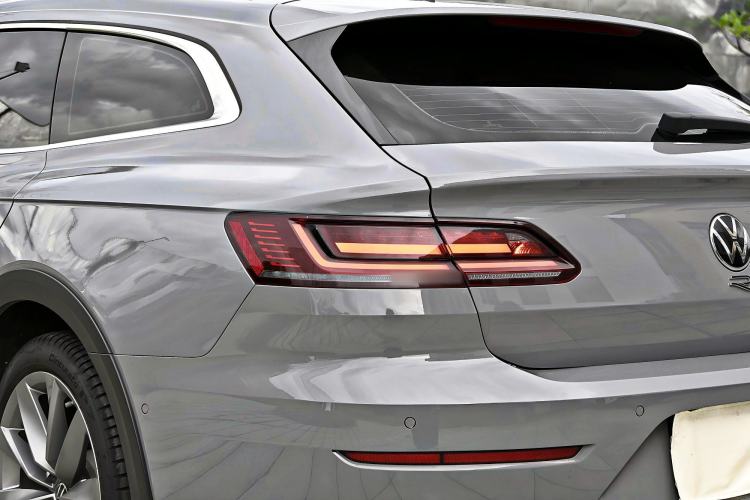 Used Volkswagen FAW-Volkswagen CC 2025 Model, Facelifted Station Wagon, 380TSI, Hunter’s Heart—Shared Edition Exterior 9