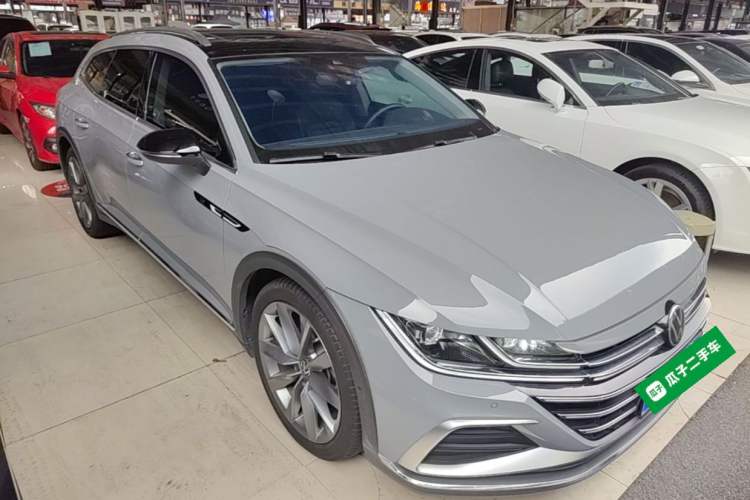 Used Volkswagen FAW-Volkswagen CC 2025 Model, Facelifted Station Wagon, 380TSI, Hunter’s Heart—Shared Edition Front Right 45 Deg