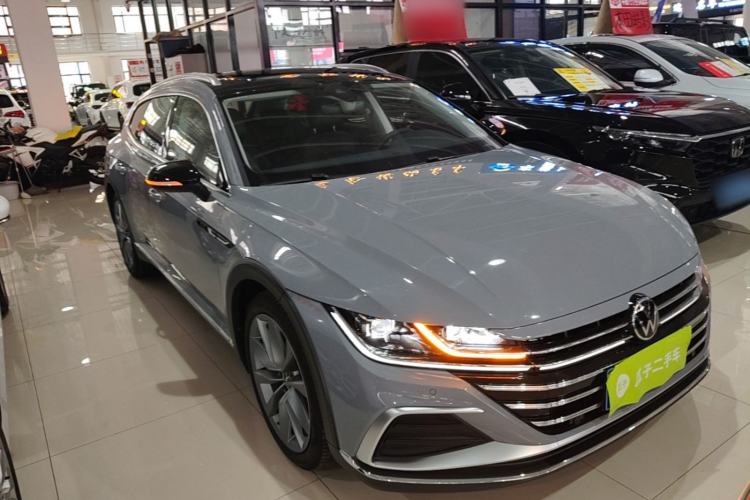 Used Volkswagen FAW-Volkswagen CC 2025 Model, Facelifted Station Wagon, 380TSI, Hunter’s Heart—Shared Edition Front Right 45 Deg