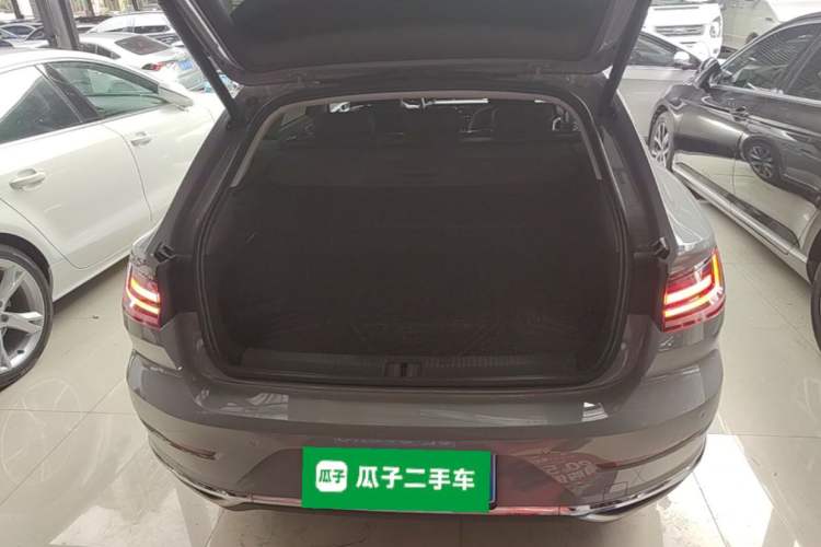 Used Volkswagen FAW-Volkswagen CC 2025 Model, Facelifted Station Wagon, 380TSI, Hunter’s Heart—Shared Edition Trunk