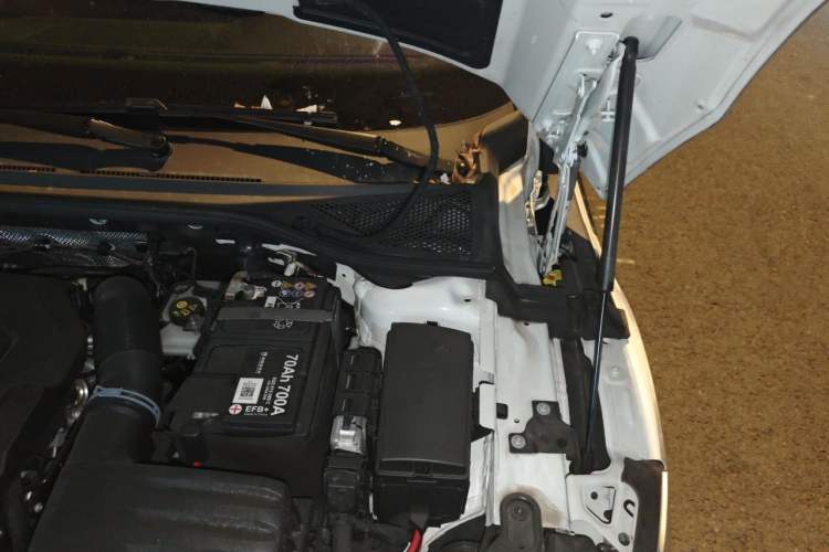 Used Volkswagen FAW-Volkswagen CC 2025 380TSI Striking All-Inclusive Edition Engine Bay Left