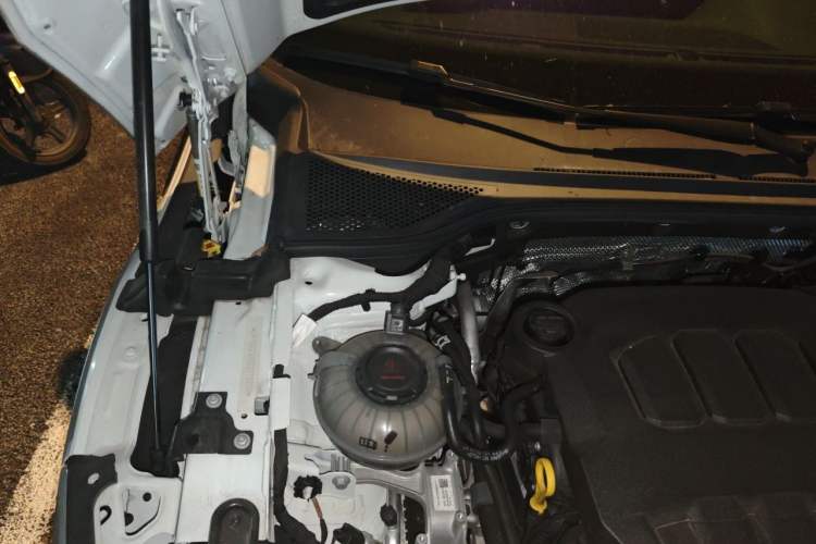 Used Volkswagen FAW-Volkswagen CC 2025 380TSI Striking All-Inclusive Edition Engine Bay Right