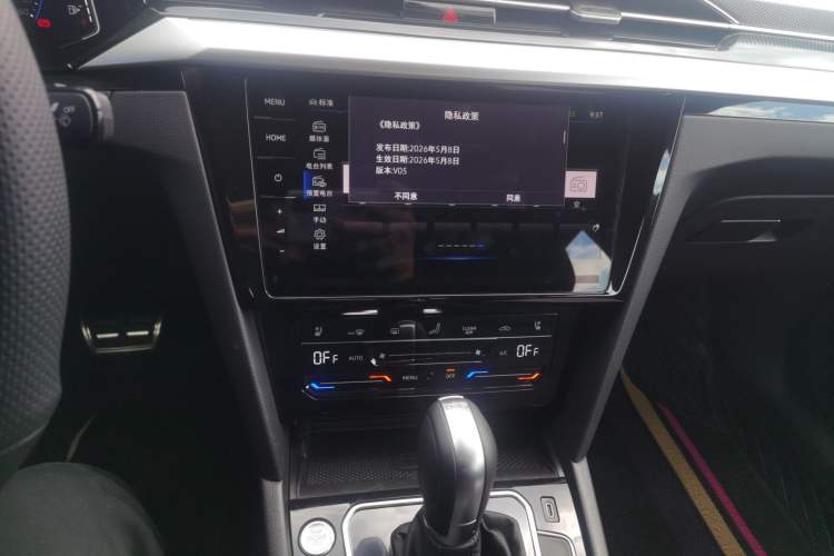 Used Volkswagen FAW-Volkswagen CC 2025 380TSI Striking All-Inclusive Edition Audio And AC Panel