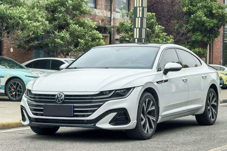 Used Volkswagen FAW-Volkswagen CC 2025 330TSI Ignite All-Inclusive Edition Guazi used car, China used car export, Used car for sale, Used cars, Cheapest cars for sale