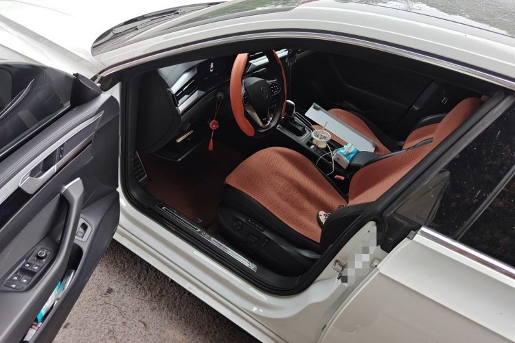Used Volkswagen FAW-Volkswagen CC 2025 Model, Facelifted 380TSI, Striking and Shared Enjoyment Version Driver Seat