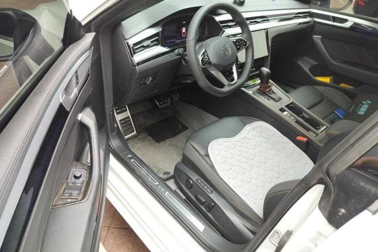 Used Volkswagen FAW-Volkswagen CC 2025 380TSI Striking All-Inclusive Edition Driver Seat