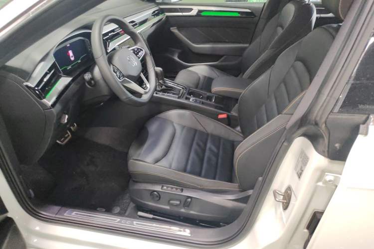 Used Volkswagen FAW-Volkswagen CC 2025 380TSI Striking All-Inclusive Edition Driver Seat
