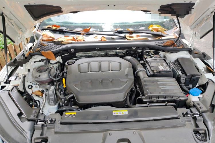 Used Volkswagen FAW-Volkswagen CC 2025 Model, Facelifted 380TSI, Striking and Shared Enjoyment Version Engine Bay