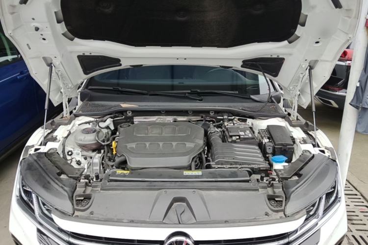 Used Volkswagen FAW-Volkswagen CC 2025 Model, Facelifted, 330TSI, Glamorous—Shared Edition Engine Bay