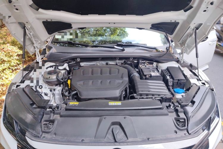 Used Volkswagen FAW-Volkswagen CC 2025 Model, Facelifted 380TSI, Striking and Shared Enjoyment Version Engine Bay