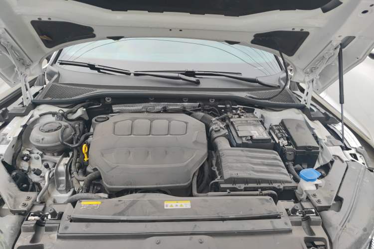 Used Volkswagen FAW-Volkswagen CC 2025 330TSI Ignite All-Inclusive Edition Engine Bay