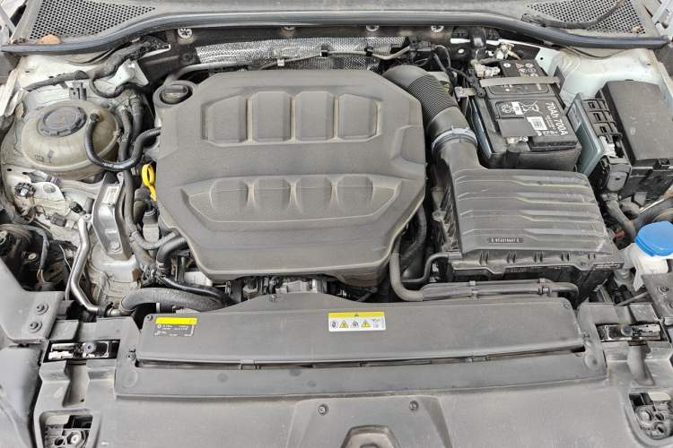 Used Volkswagen FAW-Volkswagen CC 2025 Model, Facelifted 380TSI, Striking and Shared Enjoyment Version Engine Bay
