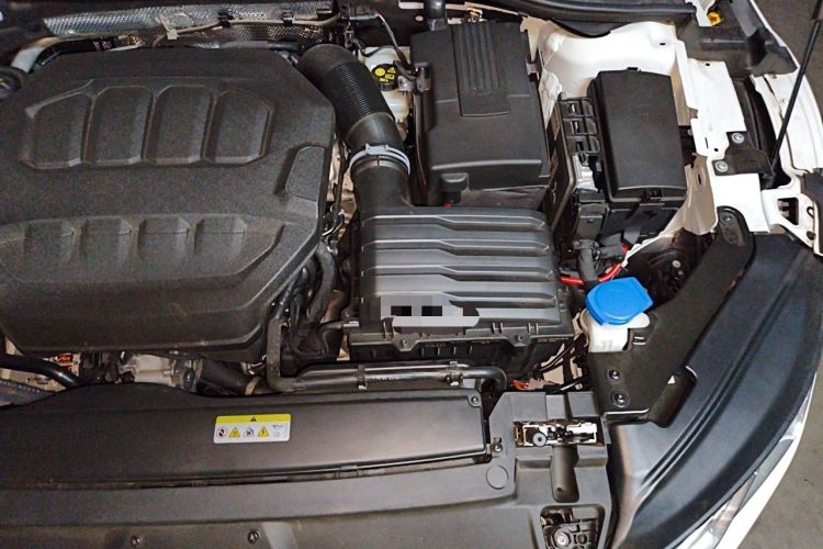 Used Volkswagen FAW-Volkswagen CC 2025 Model, Facelifted 380TSI, Striking and Shared Enjoyment Version Engine Bay Left