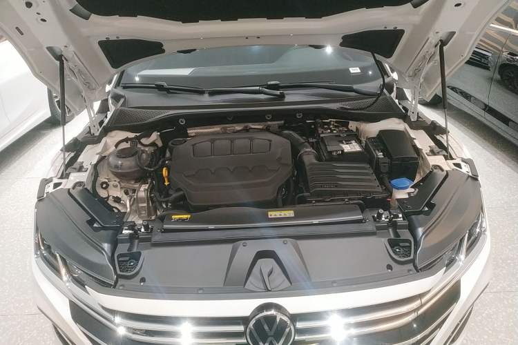 Used Volkswagen FAW-Volkswagen CC 2025 380TSI Striking All-Inclusive Edition Engine Bay