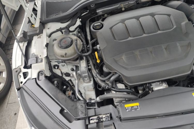 Used Volkswagen FAW-Volkswagen CC 2025 Model, Facelifted 380TSI, Striking and Shared Enjoyment Version Engine Bay Right