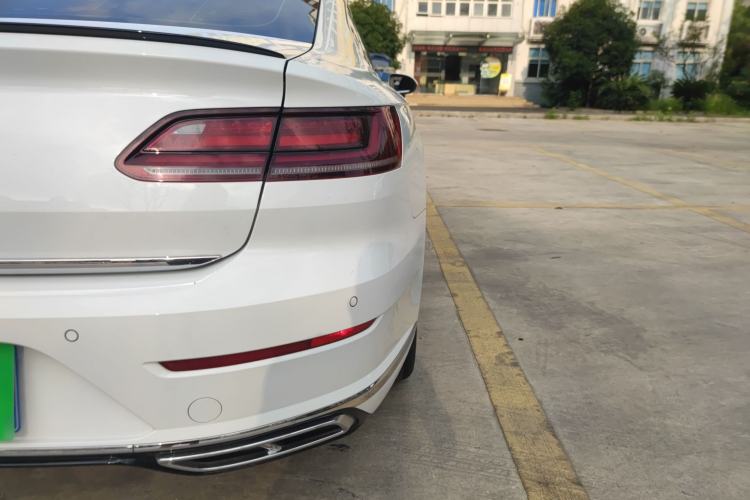 Used Volkswagen FAW-Volkswagen CC 2025 Model, Facelifted, 330TSI, Glamorous—Shared Edition Exterior 3