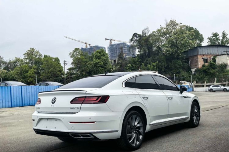 Used Volkswagen FAW-Volkswagen CC 2025 380TSI Striking All-Inclusive Edition Exterior 5