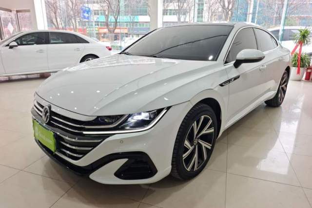 Ojetý Volkswagen FAW-Volkswagen CC 2025 330TSI Ignite All-Inclusive Edition