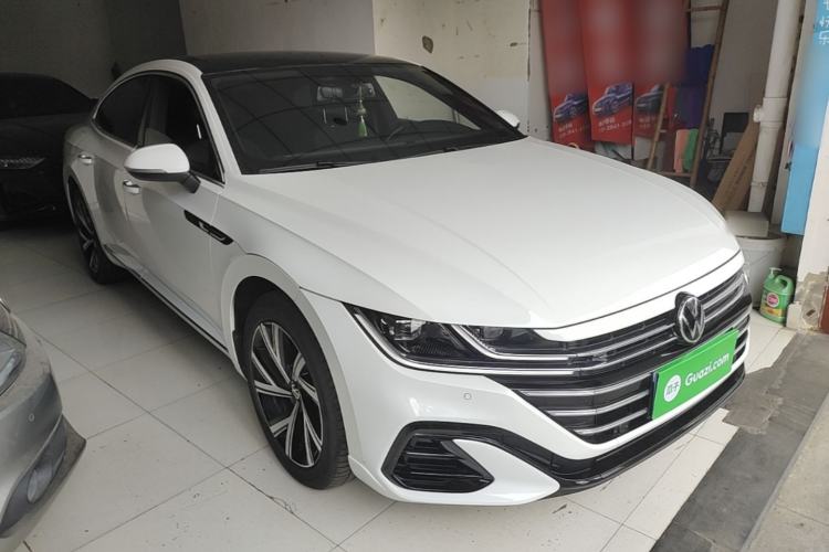 Used Volkswagen FAW-Volkswagen CC 2025 Model, Facelifted, 330TSI, Glamorous—Shared Edition Front Right 45 Deg