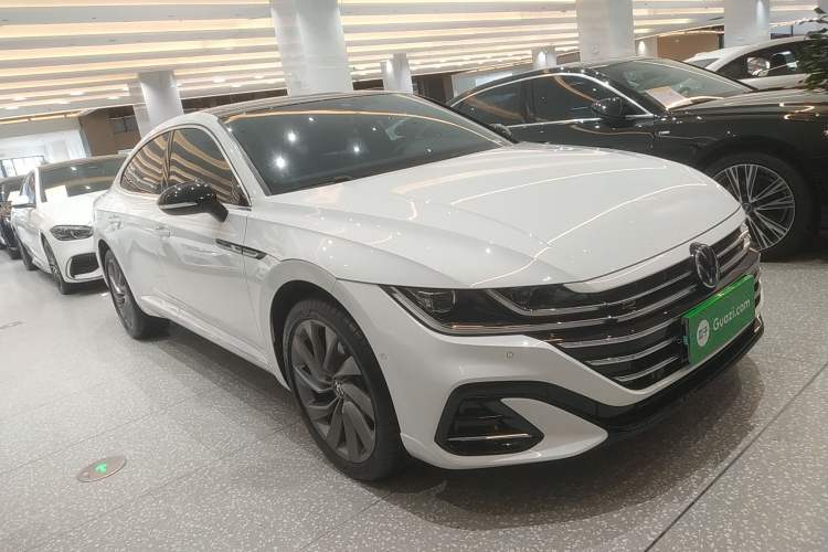 Used Volkswagen FAW-Volkswagen CC 2025 380TSI Striking All-Inclusive Edition Front Right 45 Deg