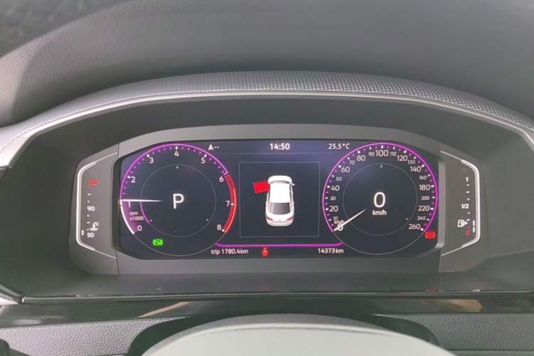 Used Volkswagen FAW-Volkswagen CC 2025 Model, Facelifted, 330TSI, Glamorous—Shared Edition Instrument Cluster