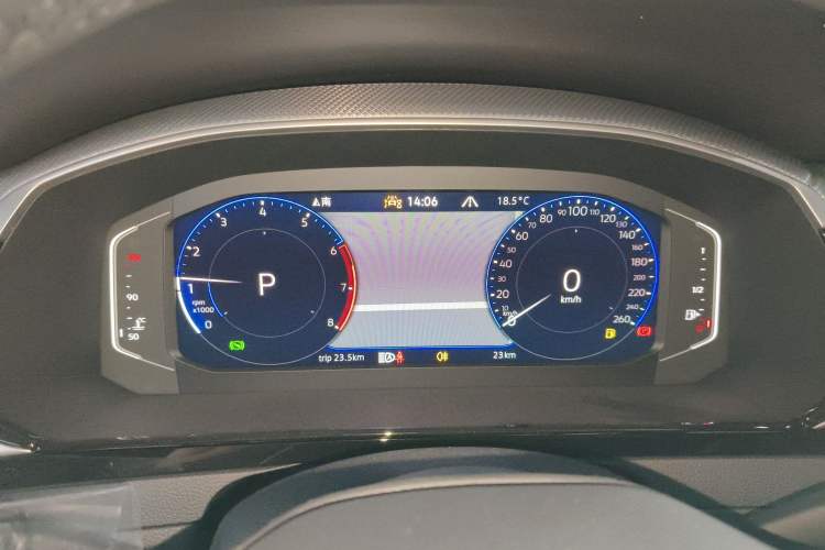 Used Volkswagen FAW-Volkswagen CC 2025 Model, Facelifted 380TSI, Striking and Shared Enjoyment Version Instrument Cluster