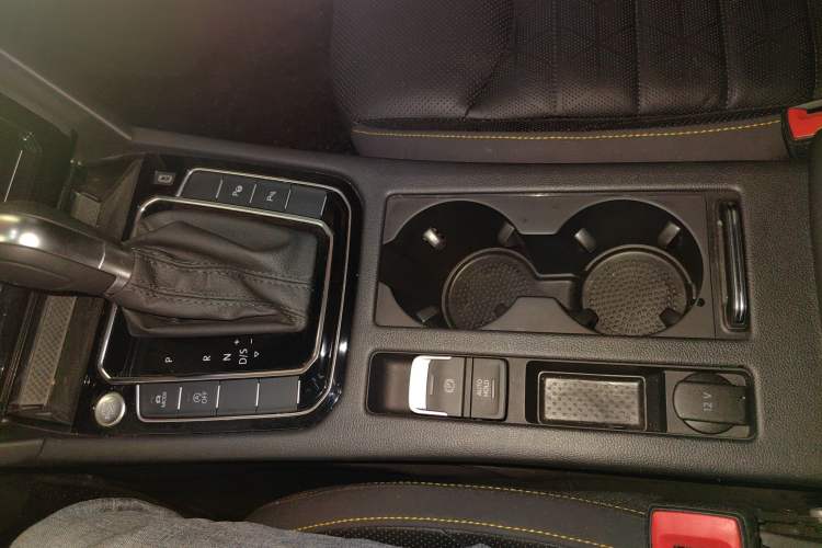 Used Volkswagen FAW-Volkswagen CC 2025 Model, Facelifted 380TSI, Striking and Shared Enjoyment Version Interior 1
