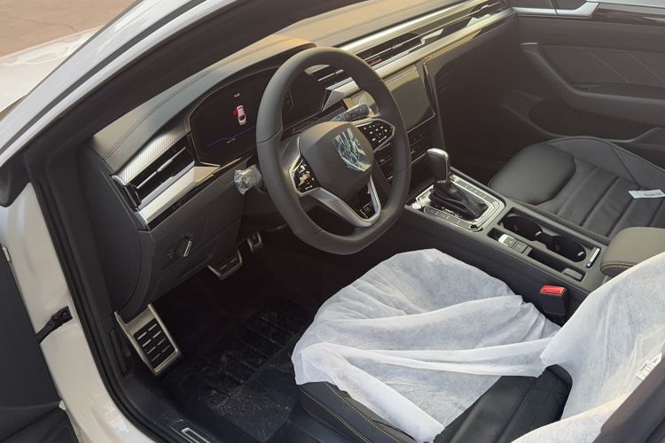 Used Volkswagen FAW-Volkswagen CC 2025 380TSI Striking All-Inclusive Edition Interior 2