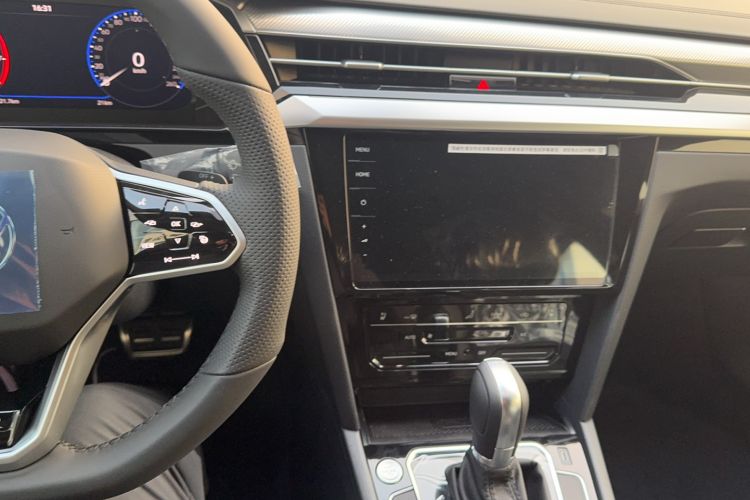 Used Volkswagen FAW-Volkswagen CC 2025 380TSI Striking All-Inclusive Edition Interior 3