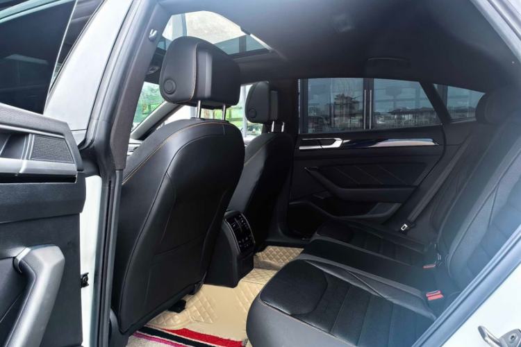 Used Volkswagen FAW-Volkswagen CC 2025 380TSI Striking All-Inclusive Edition Interior 3