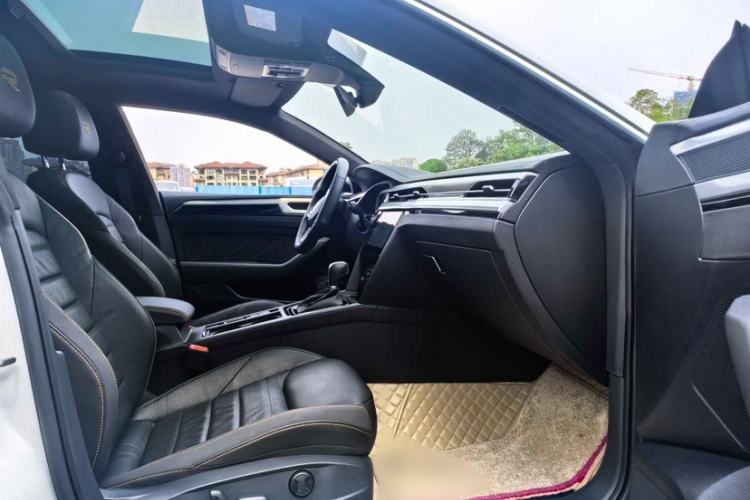 Used Volkswagen FAW-Volkswagen CC 2025 380TSI Striking All-Inclusive Edition Interior 4