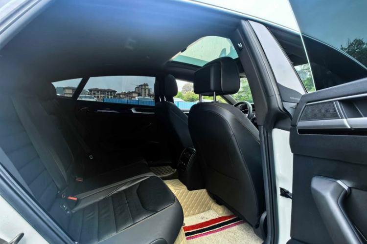 Used Volkswagen FAW-Volkswagen CC 2025 380TSI Striking All-Inclusive Edition Interior 5