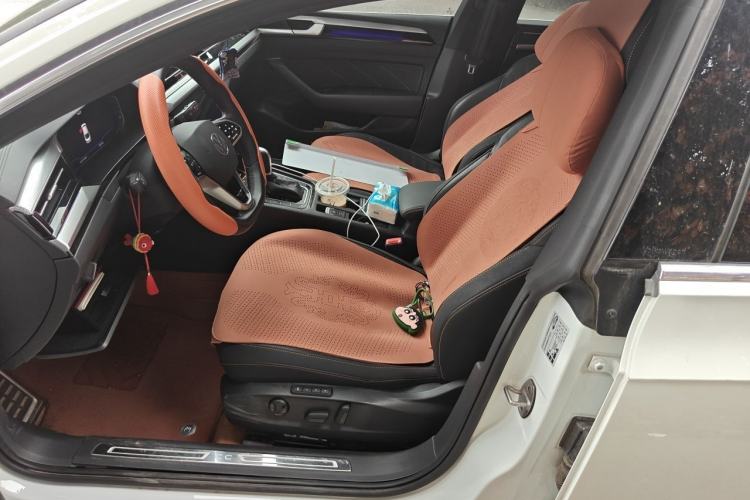Used Volkswagen FAW-Volkswagen CC 2025 Model, Facelifted 380TSI, Striking and Shared Enjoyment Version Left Front Seat