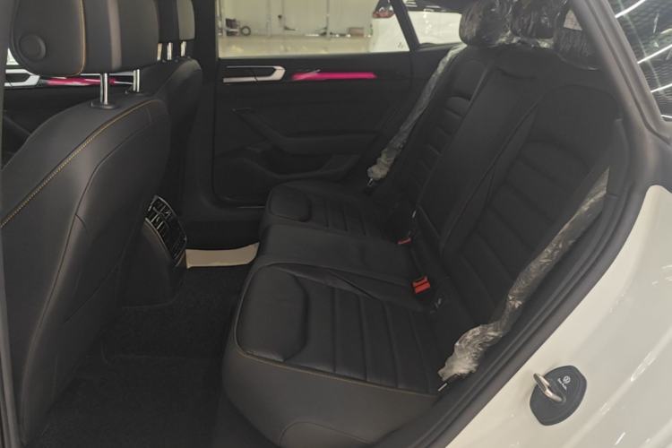 Used Volkswagen FAW-Volkswagen CC 2025 380TSI Striking All-Inclusive Edition Left Rear Seat