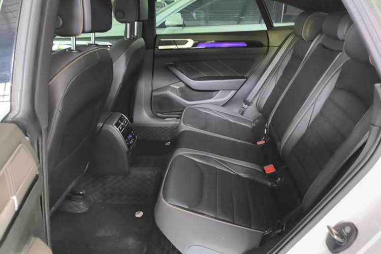 Used Volkswagen FAW-Volkswagen CC 2025 380TSI Striking All-Inclusive Edition Left Rear Seat