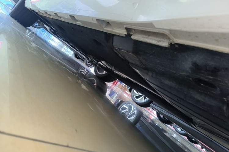 Used Volkswagen FAW-Volkswagen CC 2025 Model, Facelifted 380TSI, Striking and Shared Enjoyment Version Left Side Sill