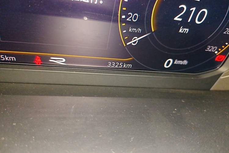 Used Volkswagen FAW-Volkswagen CC 2025 Model, Facelifted 380TSI, Striking and Shared Enjoyment Version Odometer Close Up