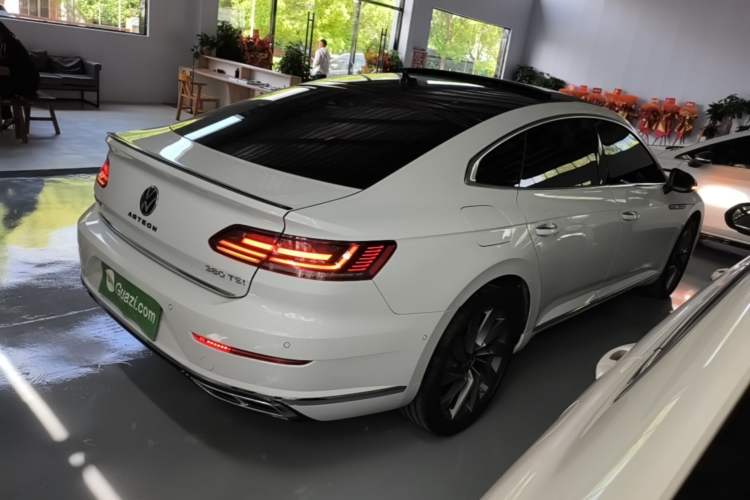 Used Volkswagen FAW-Volkswagen CC 2025 380TSI Striking All-Inclusive Edition Rear Right 45 Deg