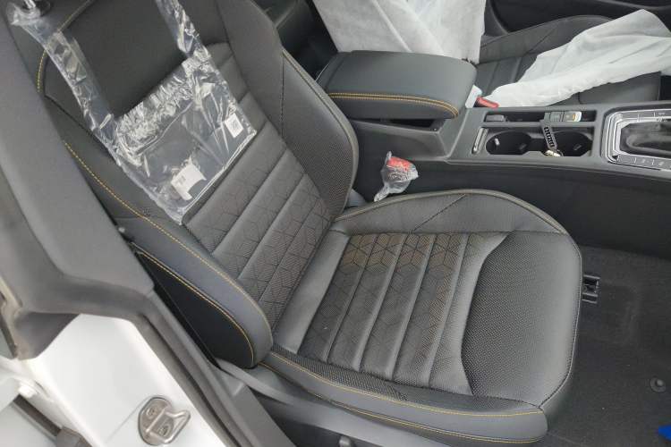 Used Volkswagen FAW-Volkswagen CC 2025 380TSI Striking All-Inclusive Edition Right Front Seat