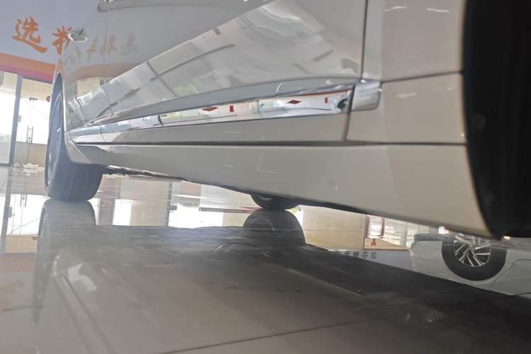 Used Volkswagen FAW-Volkswagen CC 2025 380TSI Striking All-Inclusive Edition Right Side Sill