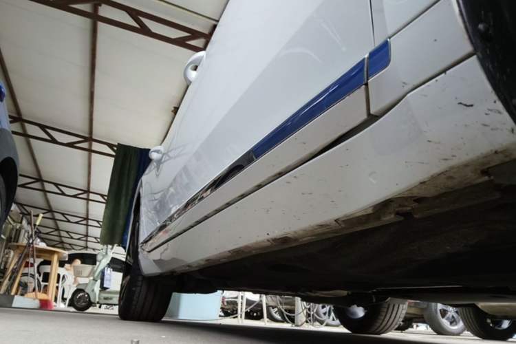 Used Volkswagen FAW-Volkswagen CC 2025 Model, Facelifted, 330TSI, Glamorous—Shared Edition Right Side Sill