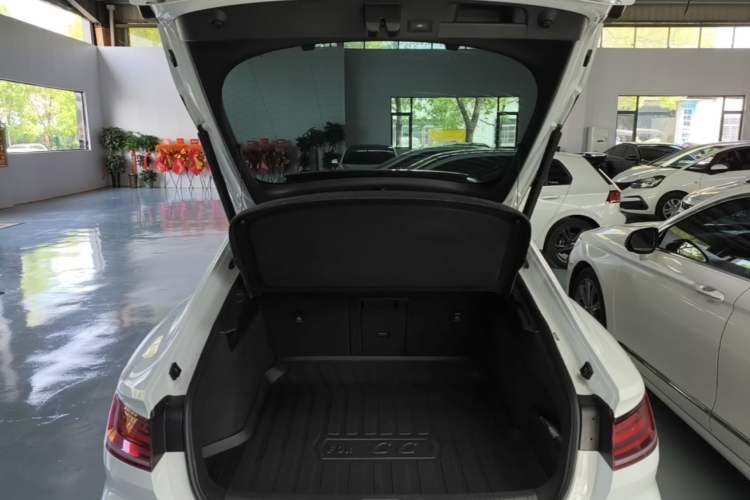 Used Volkswagen FAW-Volkswagen CC 2025 380TSI Striking All-Inclusive Edition Trunk