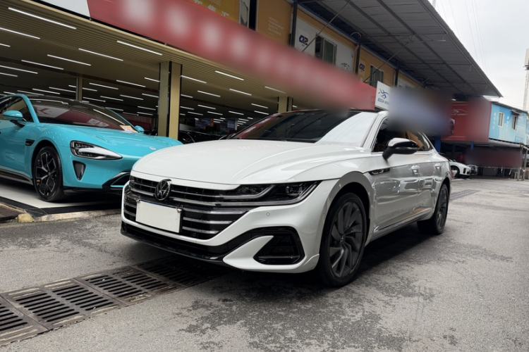Volkswagen FAW-Volkswagen CC 2025 380TSI Striking All-Inclusive Edition